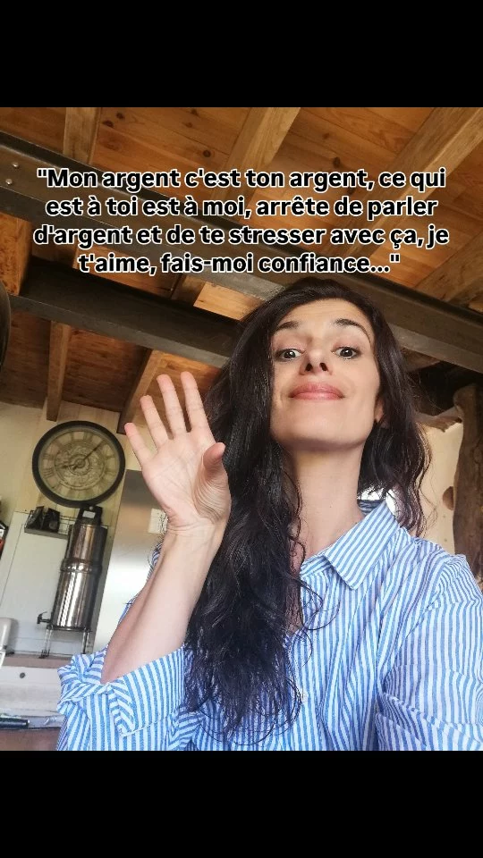 Franchement les féministes qui tuent l'amour ça suffit maintenant !
On veut du vrai amour, celui de chacun pour sa g. et la thune sera bien gardée (toujours par les mêmes)!
Ces commentaires sont extraits d'un de mes réels où je dénonce le fait de faire 50/50 quand l'un des 2 gagne 2 fois plus que l'autre, il y a encore du boulot.